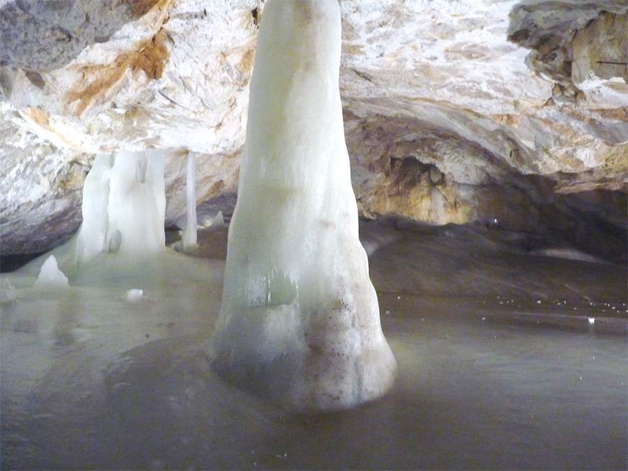 Dobšinská Ice Cave