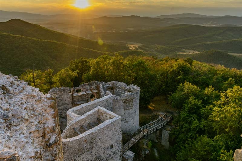 Uhrovec Castle