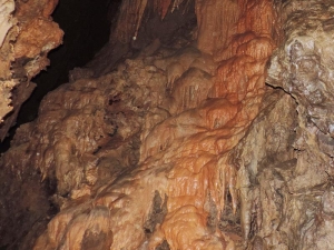Krásnohorská Cave (Krásnohorská jaskyňa)