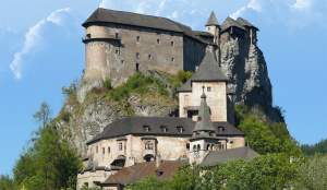 Go to article - Orava castle